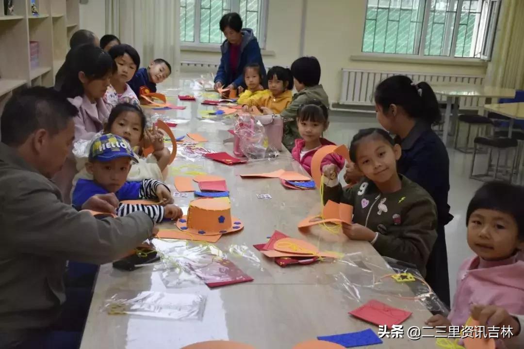 五星红旗我为你骄傲少儿舞蹈,幼儿唱五星红旗你是我的骄傲