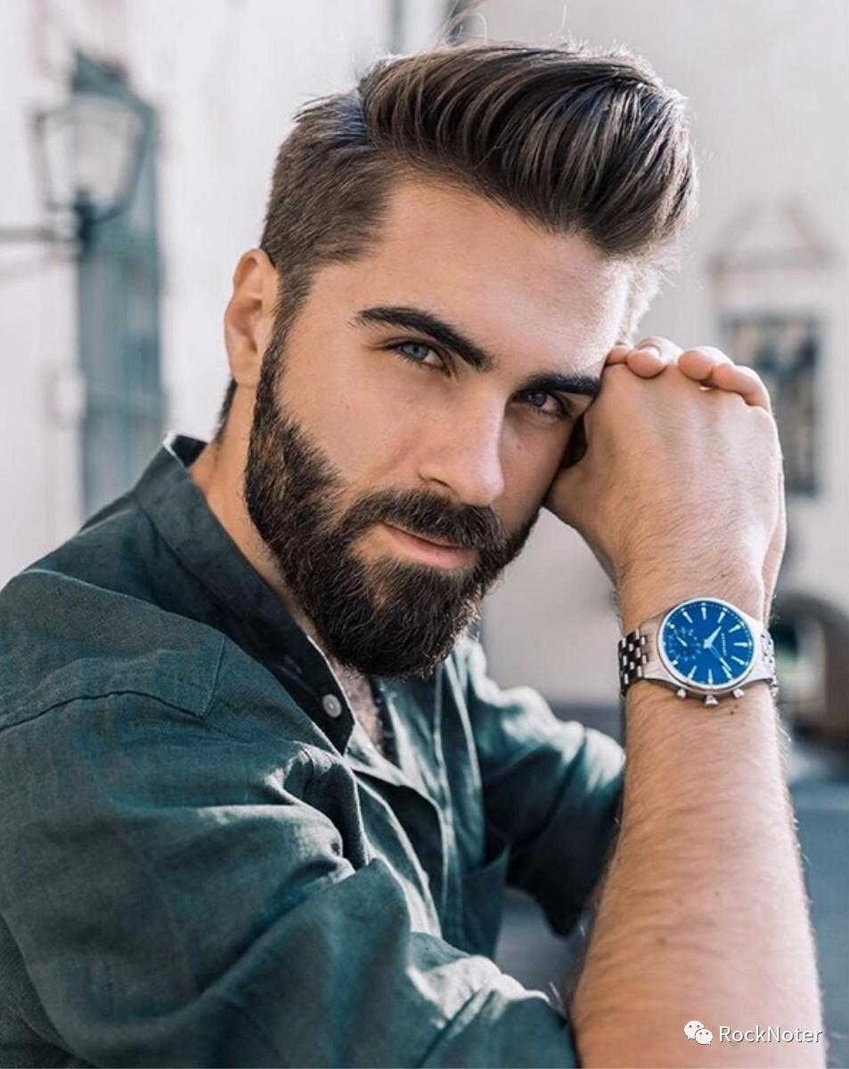 男士商务发型2021流行发型,男士发型2021流行发型烫发