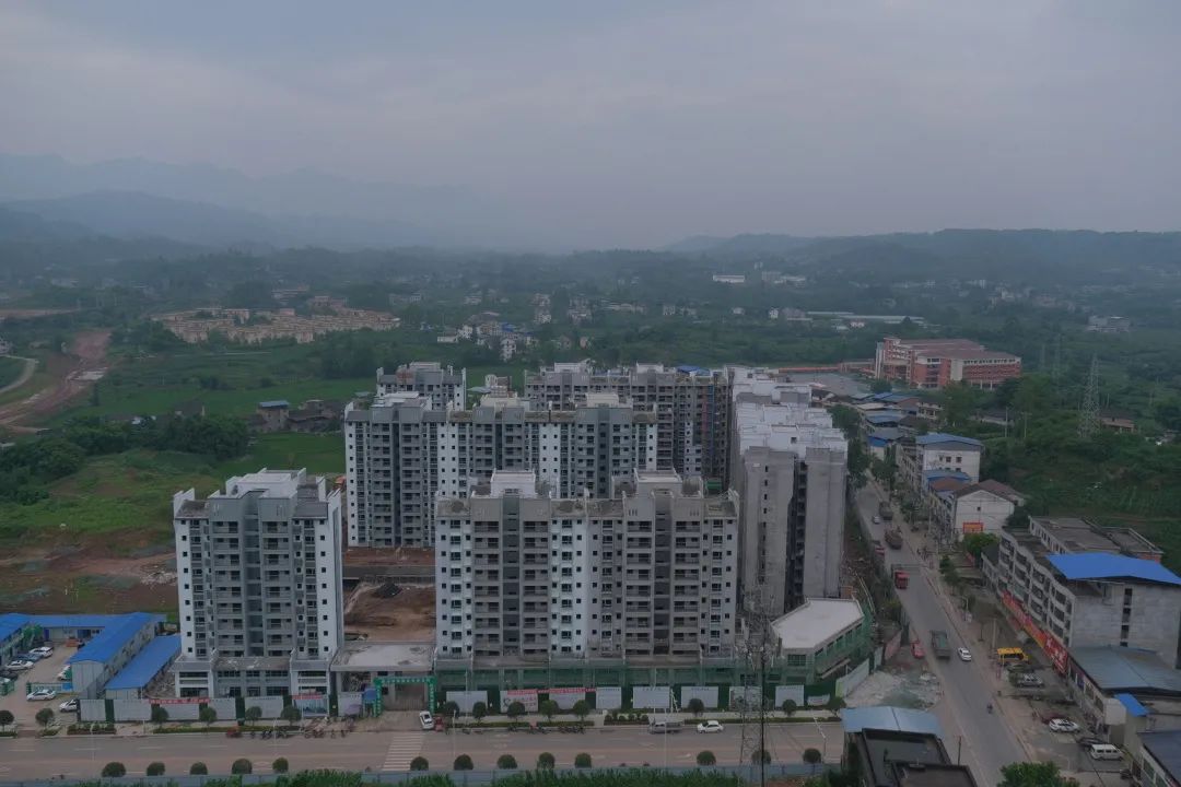 四川有个好地方,四川有个叫哈哈的地方