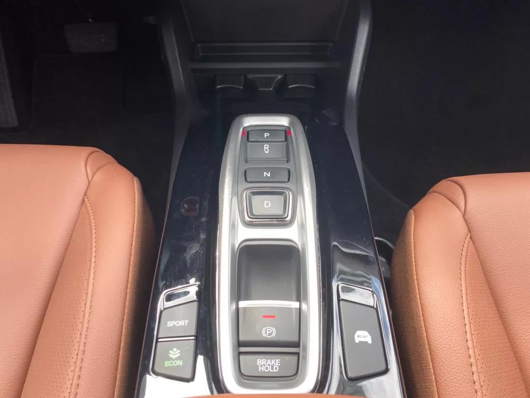 全新享域锐混动,享域锐混动推荐什么版