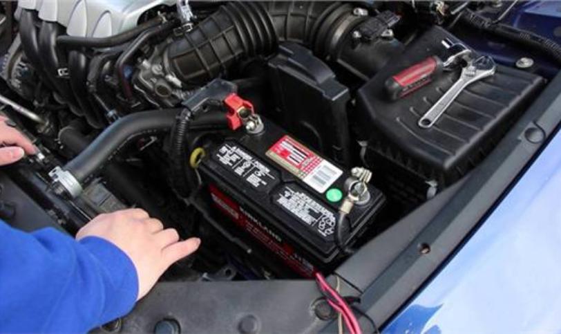 白天不开车灯会被扣分吗,白天没有灯晚上开灯费电吗