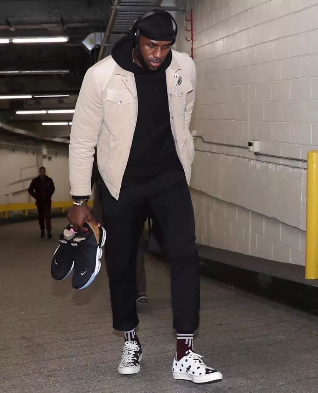 始于球技忠于人品库里,詹姆斯最极致的个人表现