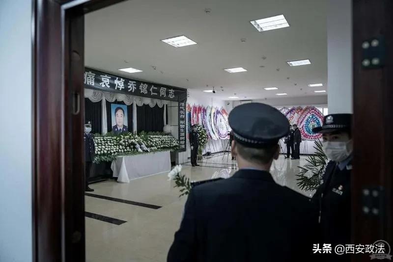 追忆英雄人物事迹,追忆英雄人物视频