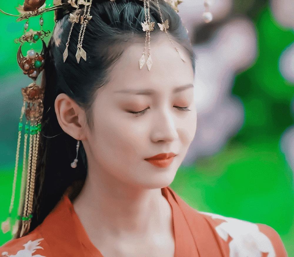 陌上吟归雪解释,陌上吟归雪对应句