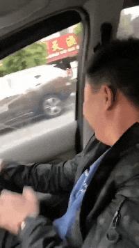 老爸叫我把谷子装进袋里，结果我玩游戏忘了！现在该怎么办？