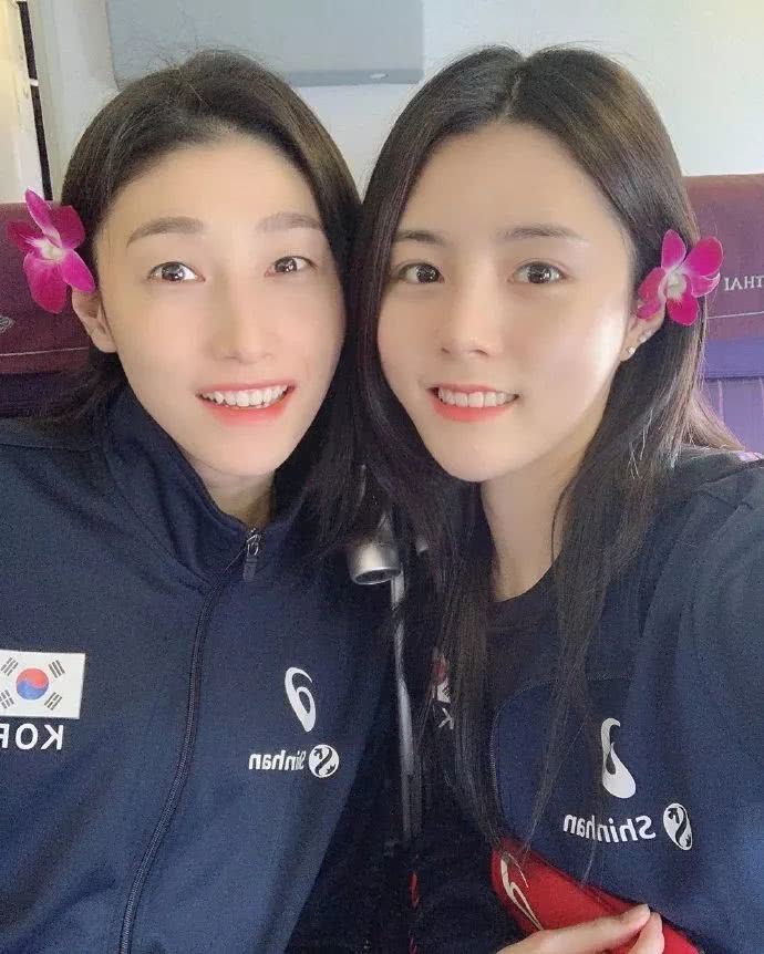 李多英李多贤是双胞胎吗,排坛美人