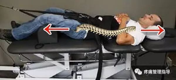 72岁老人腰疼还有骨刺该怎么治疗,老年人骨刺疼痛怎么治疗