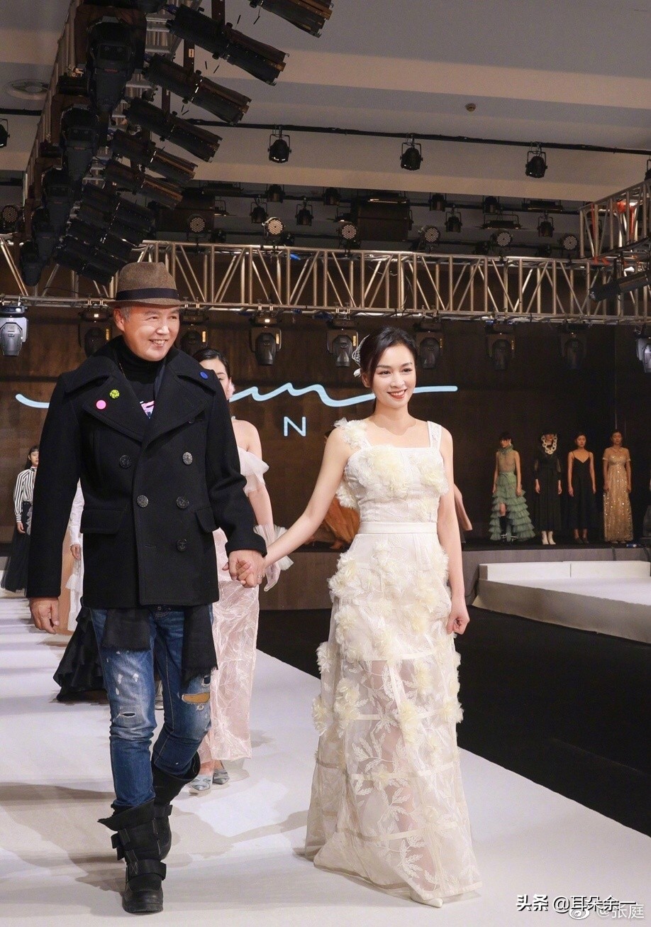 微商为什么有些人比你更赚钱,微商月入10万怎么做