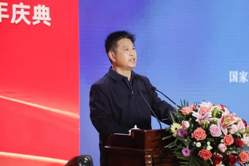 匠心智造初心致远,匠心智造郑氏化工