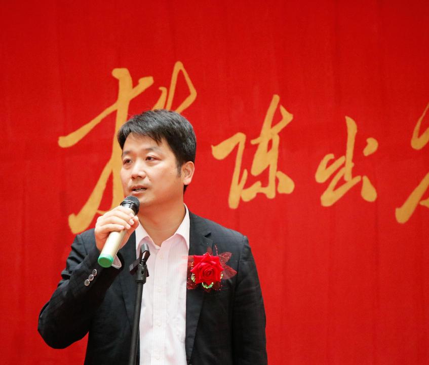 璐烘垚瀹夋补鐢讳綔鍝侀泦,璐烘垚瀹夌礌鎻忎綔鍝侀泦