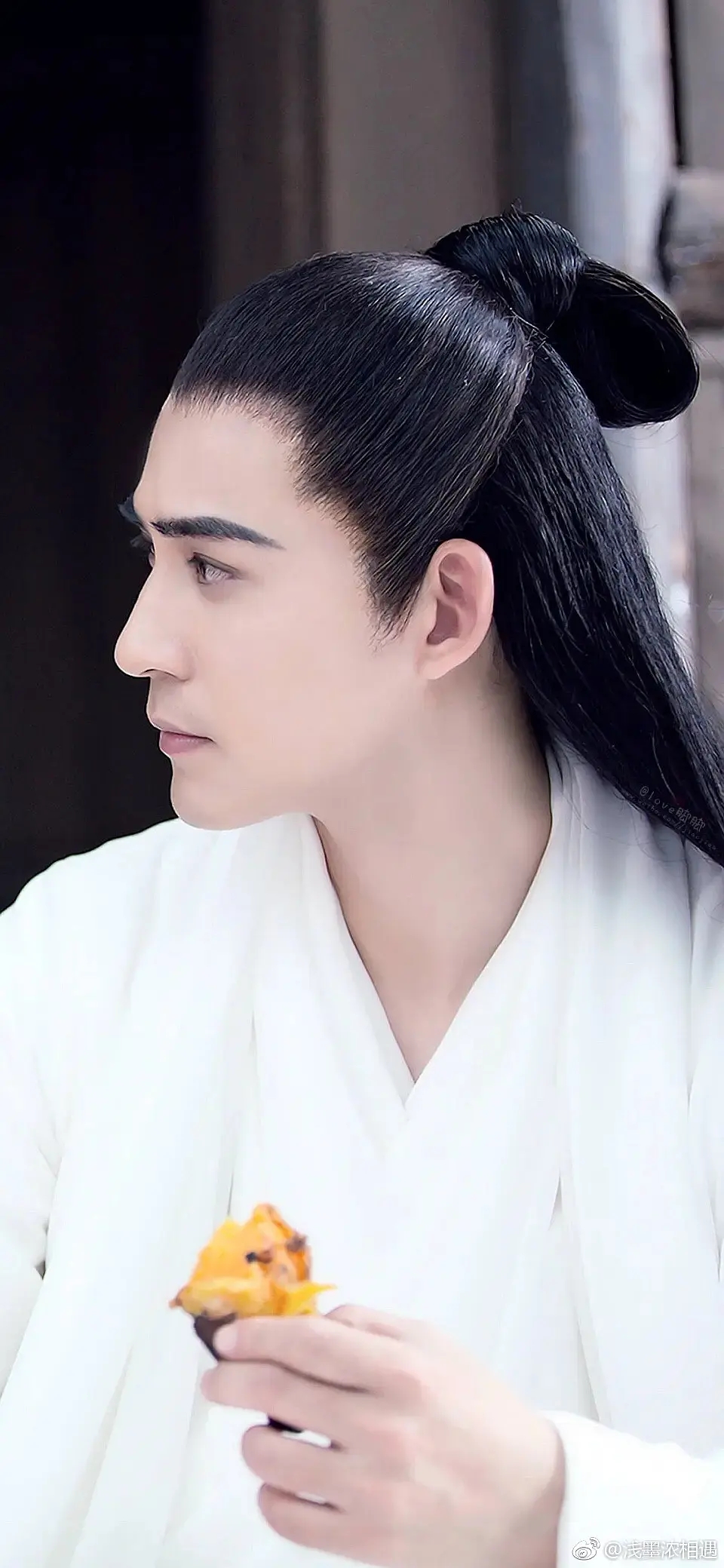 快来围观：山东的帅哥有多绝？曲阜白敬亭、青岛地铁小哥哥……你见过吗？网友：绝绝子