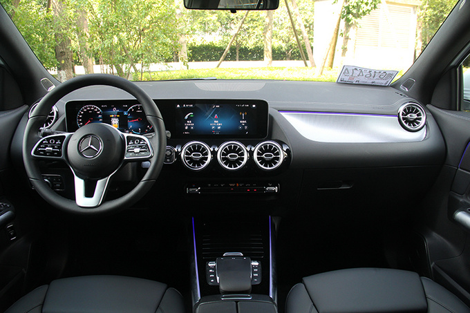 奔驰gla200百公里加速,奔驰gla200排量多大