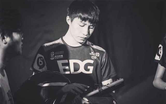 厂长直播间打pk,厂长直播edgs11