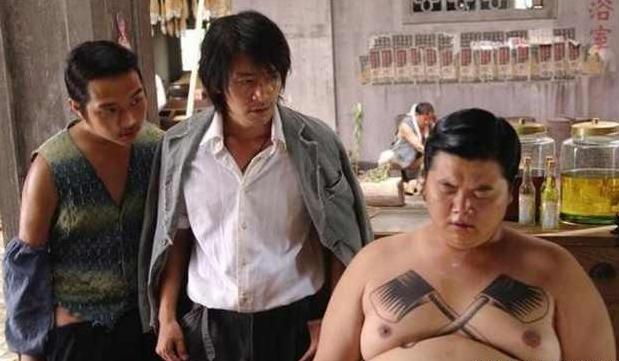 周星驰电影配角丑男,周星驰电影里的女丑配角