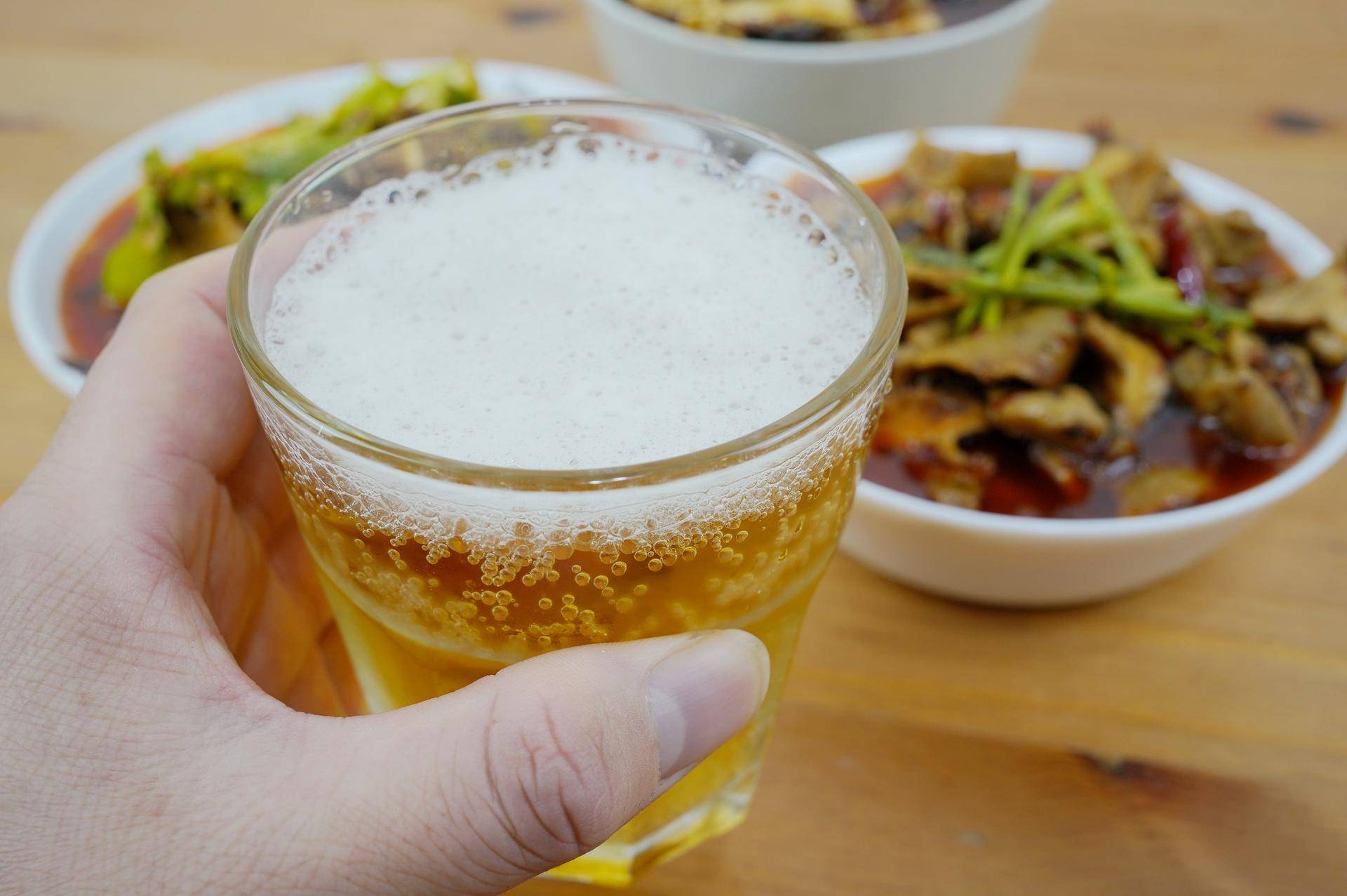 asahi朝日啤酒超爽生啤,asahi朝日辛口啤酒测评