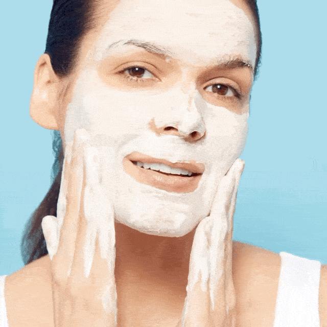 用补水护肤品有刺痛的感觉,皮肤缺水擦护肤品刺痛