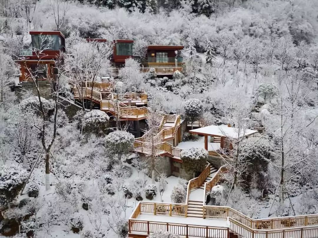 成都3-5天看雪泡温泉自驾游,成都周边泡温泉看雪景
