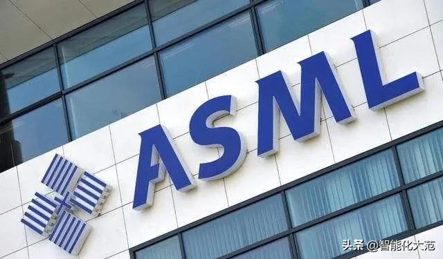 荷兰光刻机公司阿斯麦发展史,荷兰光刻机巨头阿斯麦ceo谈中国