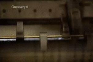 把锁锁上了怎么弄下来,锁怎么样是锁上的