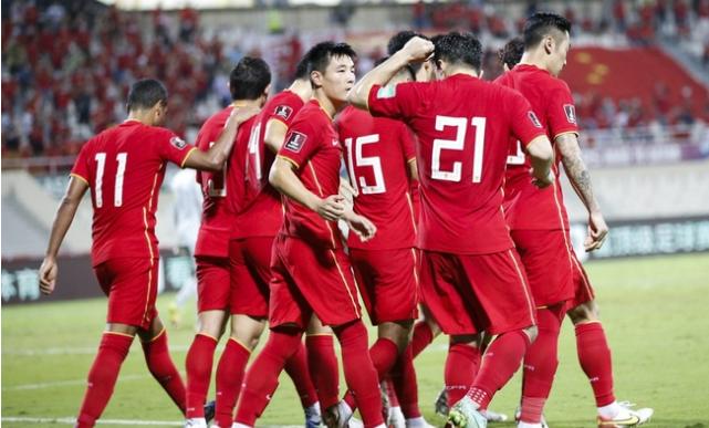 李铁赛后发言再引争议,李铁赛后发言遭媒体人集体批评