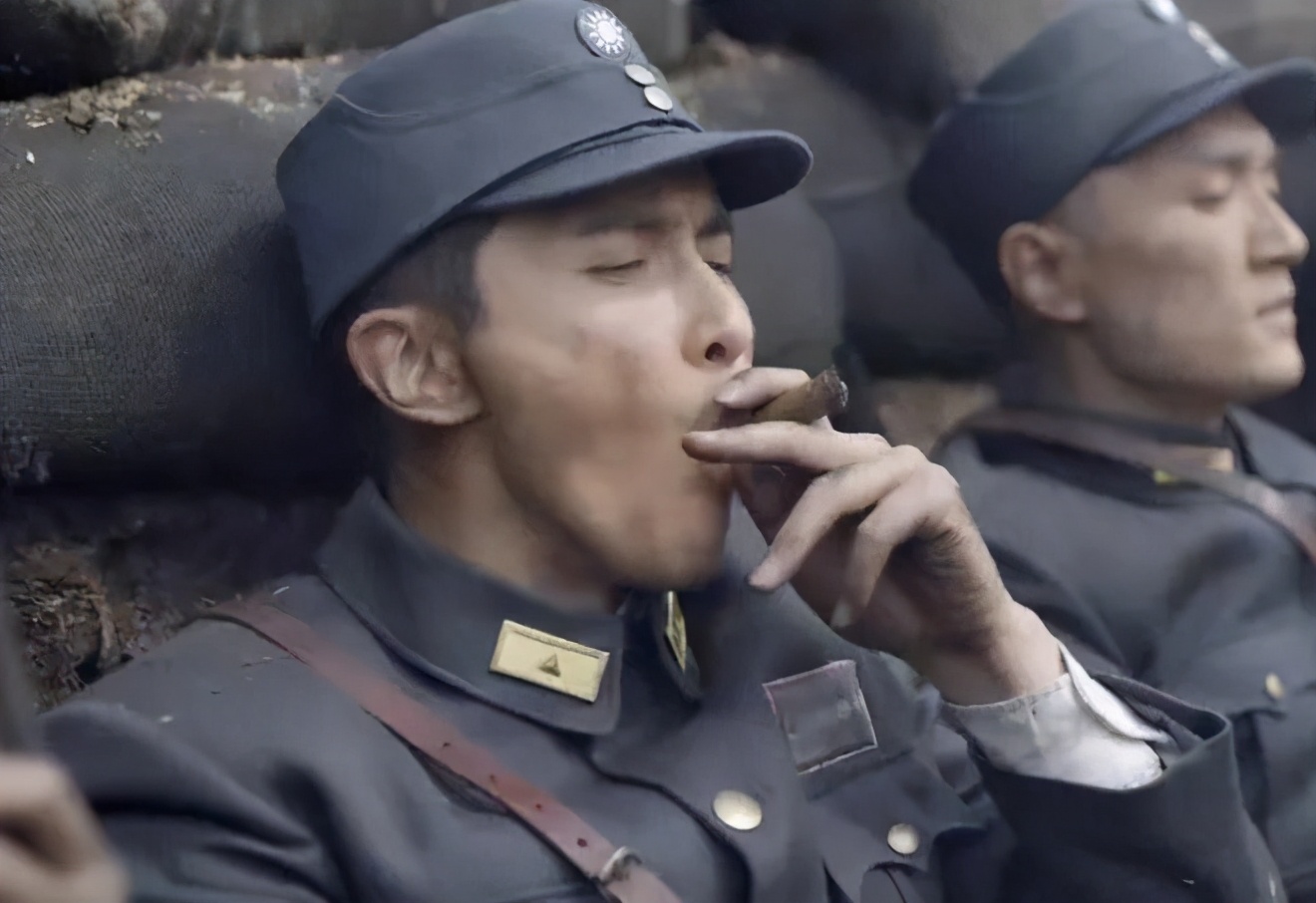 十大抗战神剧中的奇葩操作,抗战神剧迷惑行为视频