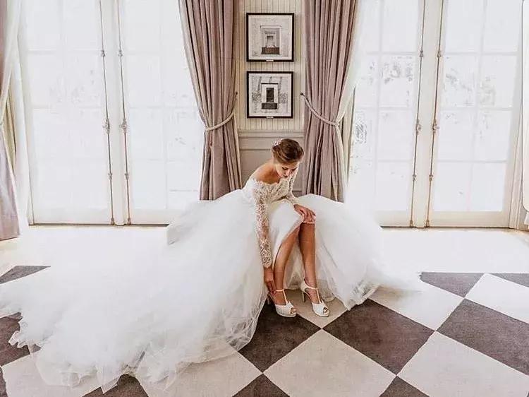 韩国婚纱品牌roserosa,韩国婚纱品牌eilarosa