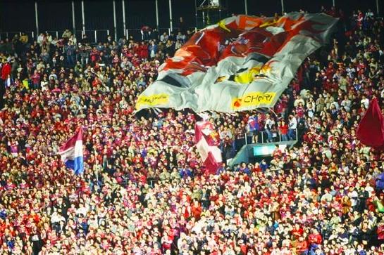 为什么说中国足球玩不起,为什么中国足球普及度这么低