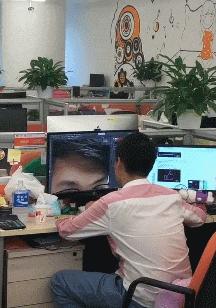 搞笑斑马线段子,搞笑斑马线不礼让行人