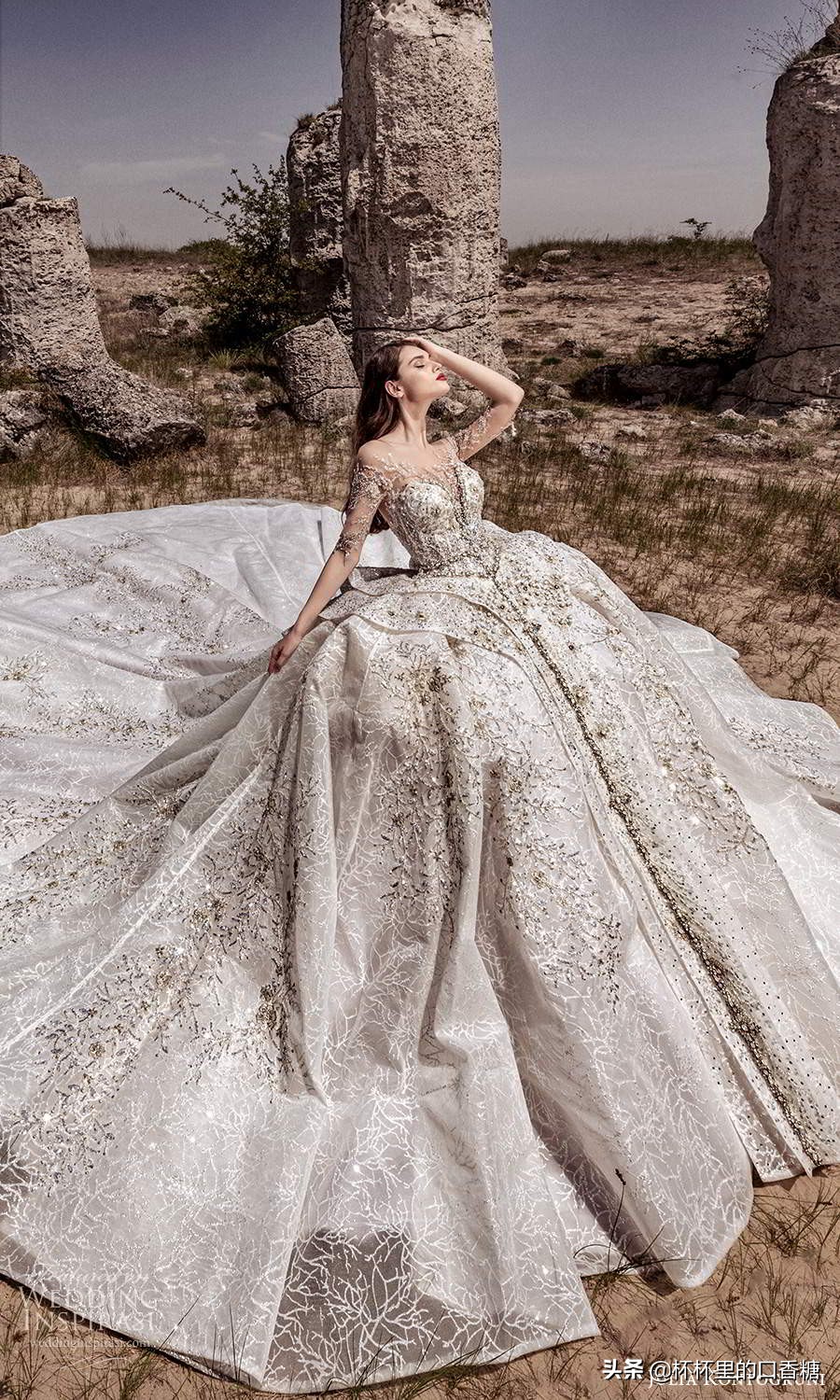 juliakontogruni婚纱多少钱,juliakontogruni最新联名款婚纱