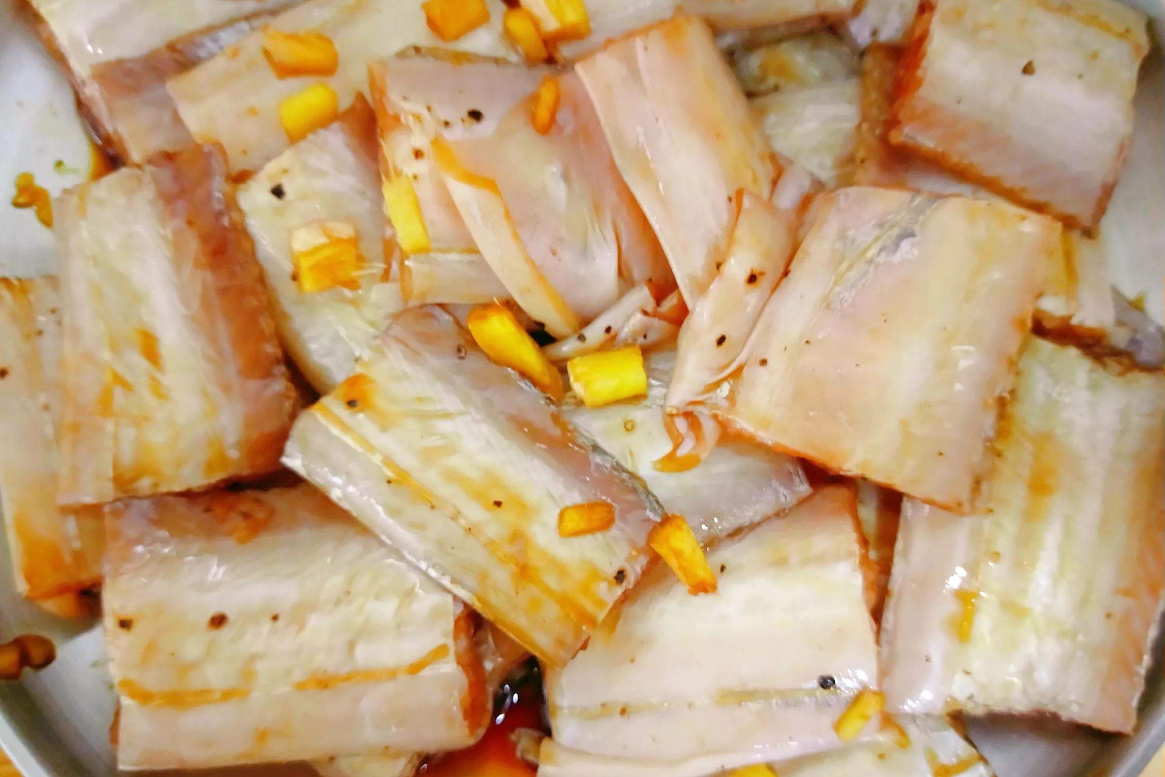 油炸豆豉带鱼家常做法酥脆好吃,台州油炸带鱼怎么炸得酥脆