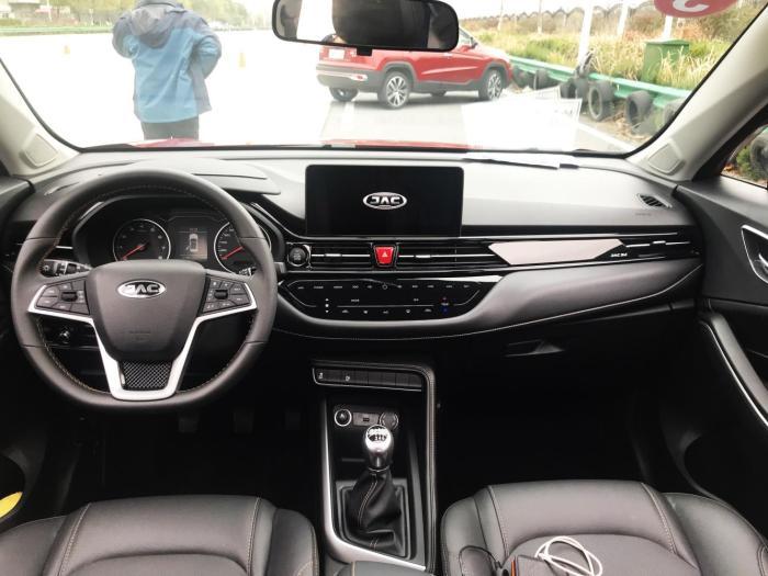 试驾江淮瑞风s4,江淮瑞风s4h1.5t新车多少钱