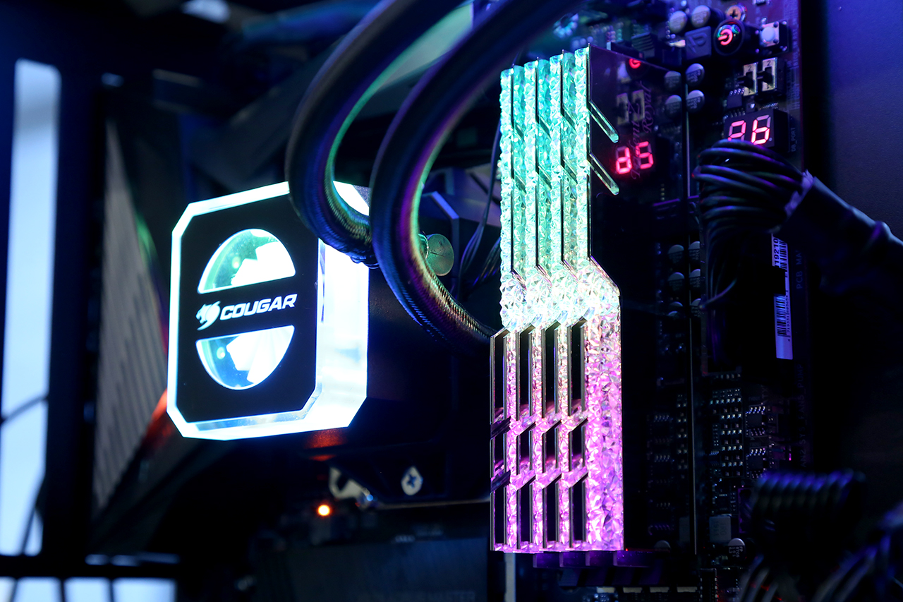 电脑内存条的正确安装方法,电脑内存条怎么插视频