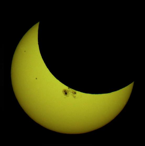 日食是怎么出现的,日食由来