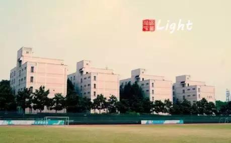 江浦高级中学算不算重点高中,江苏省江浦高级中学在全国出名了