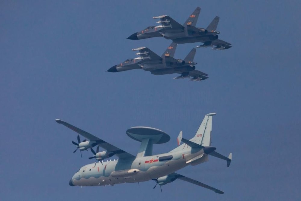 沙漠靶场增新靶标，对美警告意味浓厚，“*独台**”再无挣扎空间