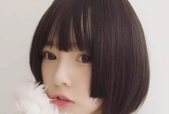 圆脸要怎样的发型才好看,什么发型适合拉长脸型圆脸
