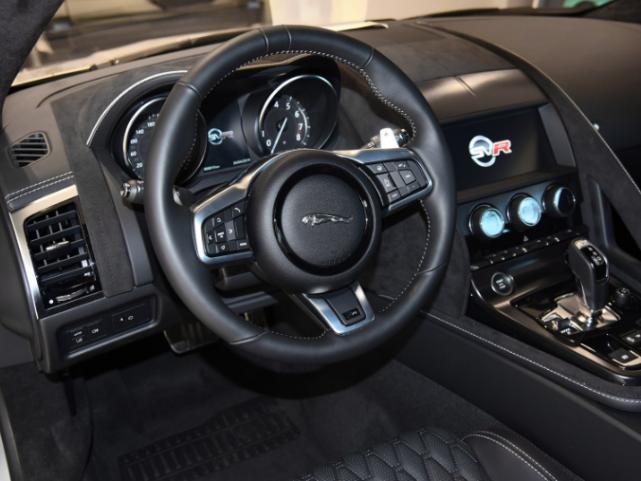 捷豹最强声浪炸街跑车,捷豹八缸跑车声浪