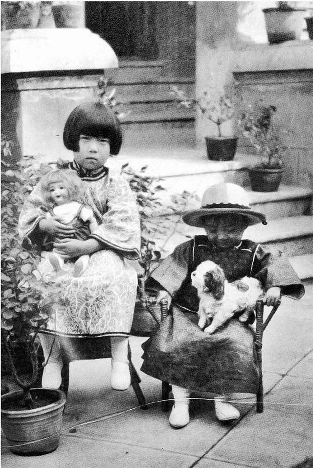 黄逸梵：抛家弃子争做新女性，却害张爱玲凄苦一生，晚年孤死异乡