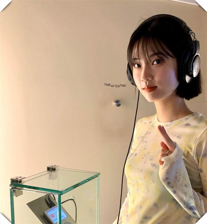 适合尖下巴的发型图片欣赏,下巴短适合什么样的发型图片欣赏