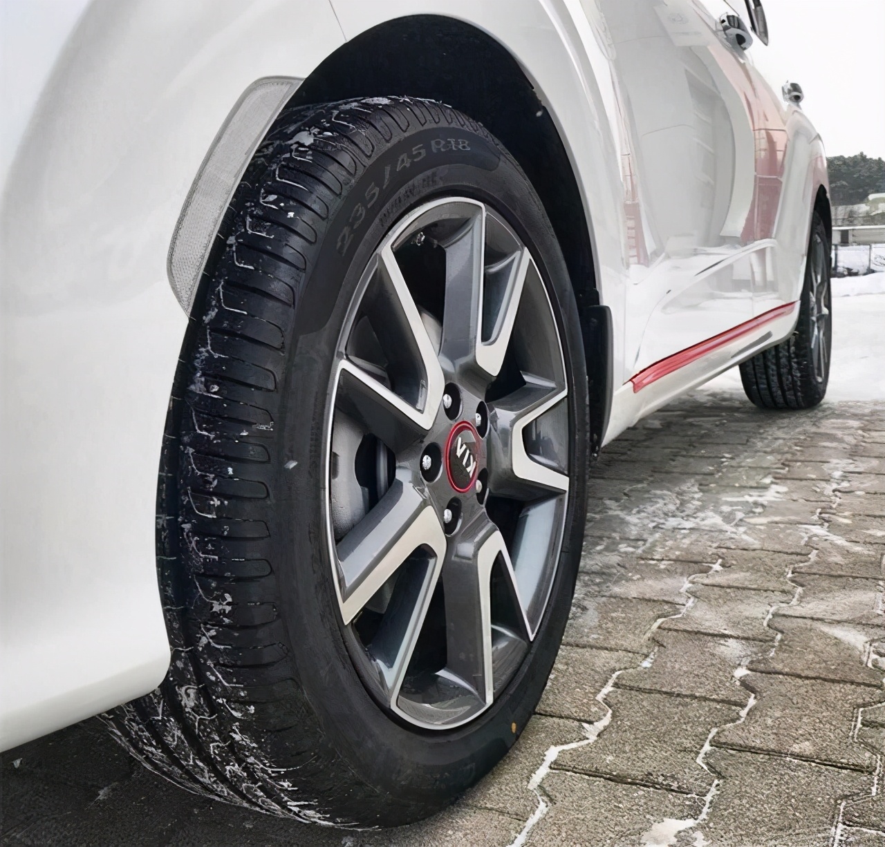 起亚秀尔最丑车型,2024款起亚秀儿