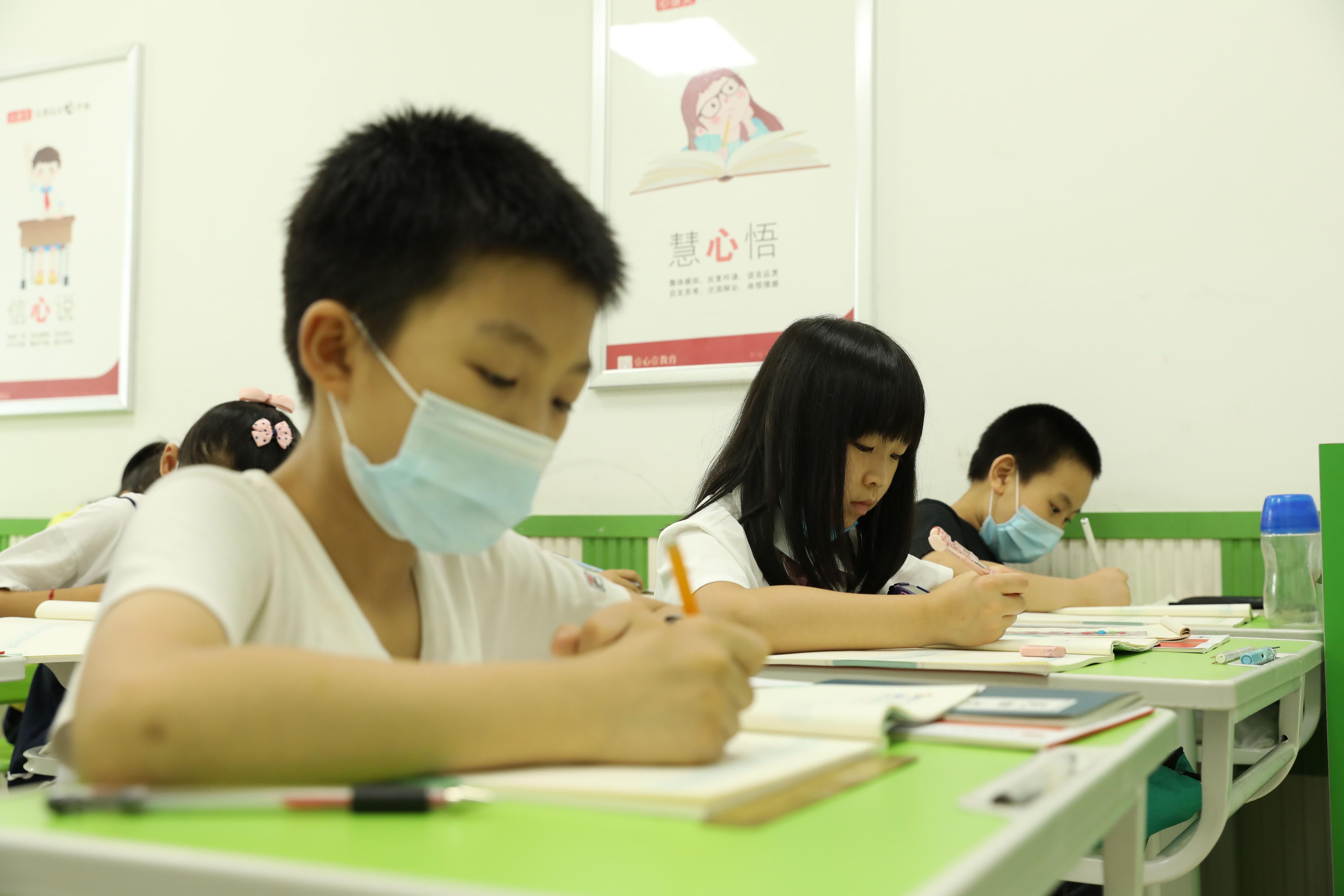 重庆壹心壹教育的老师,重庆壹心壹教育官网