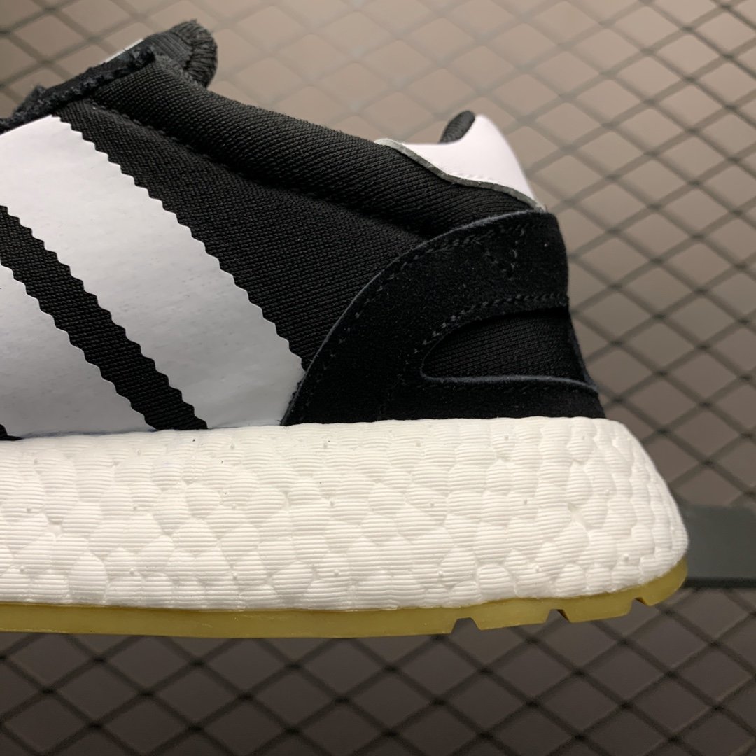 adidasinikirunnerboost黑白,adidasoriginalsnitejogger黑红蓝银