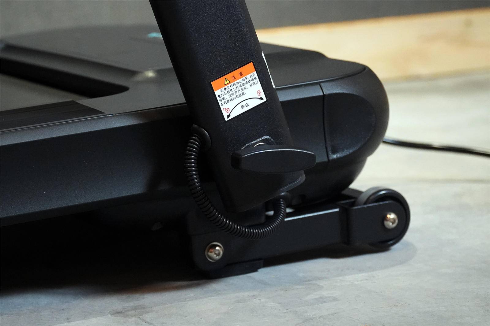 跑步机真实体验,跑步机麦瑞克超燃脂视频