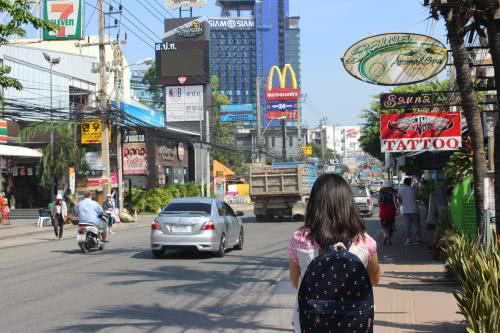 泰国“人妖”为何要服用避孕药？假人妖？揭秘“她们”背后的心酸