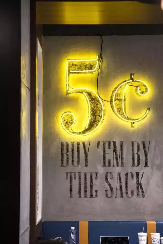 最正宗的纽约汉堡 (纽约神级汉堡在上海排队)