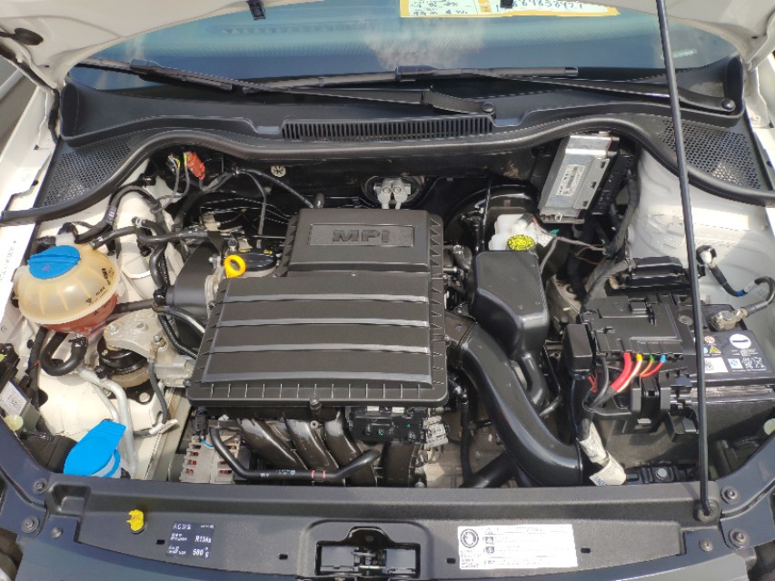 2014款大众polo1.6l自动挡参数,2016款polo1.6自动舒适验车