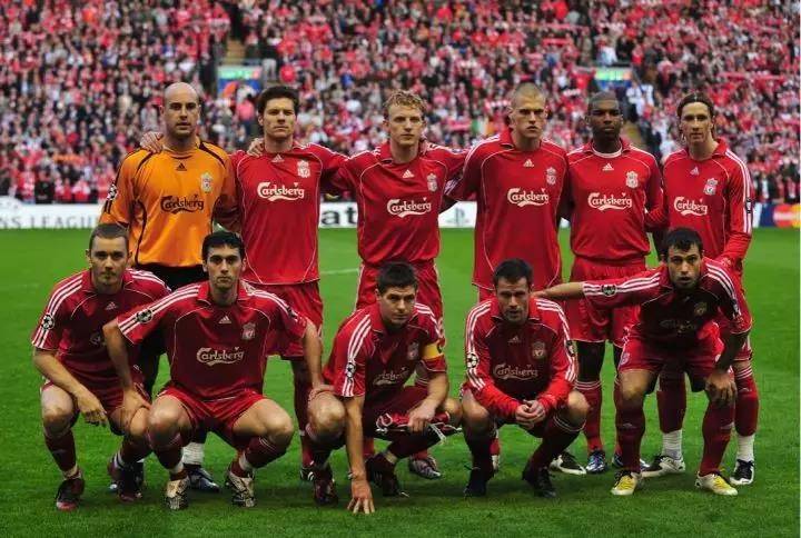 为什么球迷喜欢荷兰队,红色球衣有哪些球队