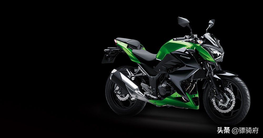 赛科龙re3青春版250cc评测,双缸赛科龙re3怎么样