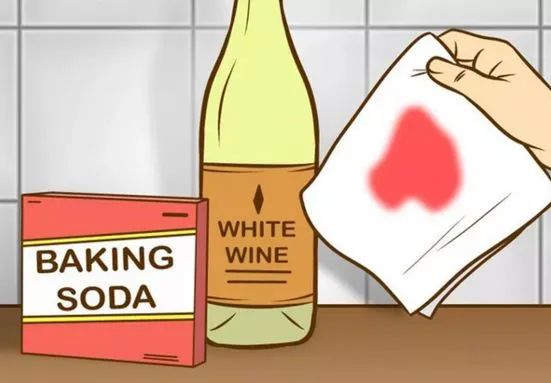 白墙红酒印渍怎么去除,去除红酒渍小妙招用白葡萄酒