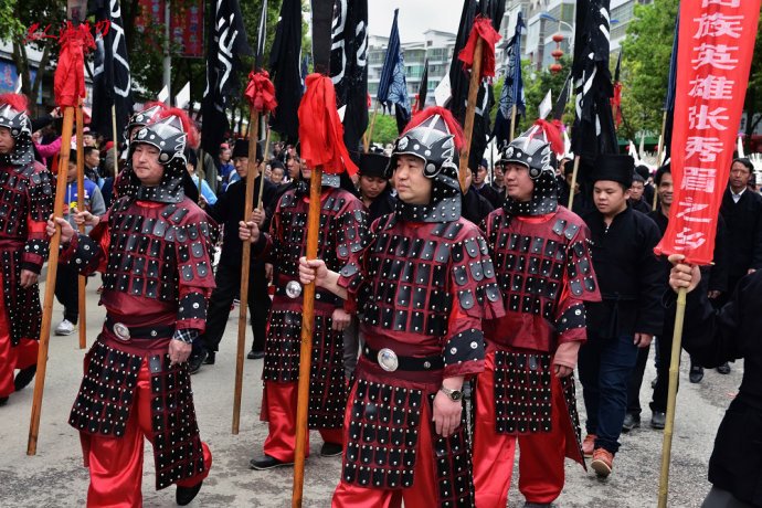 台江苗族姊妹节巡游,台江苗族姊妹节苗族服装